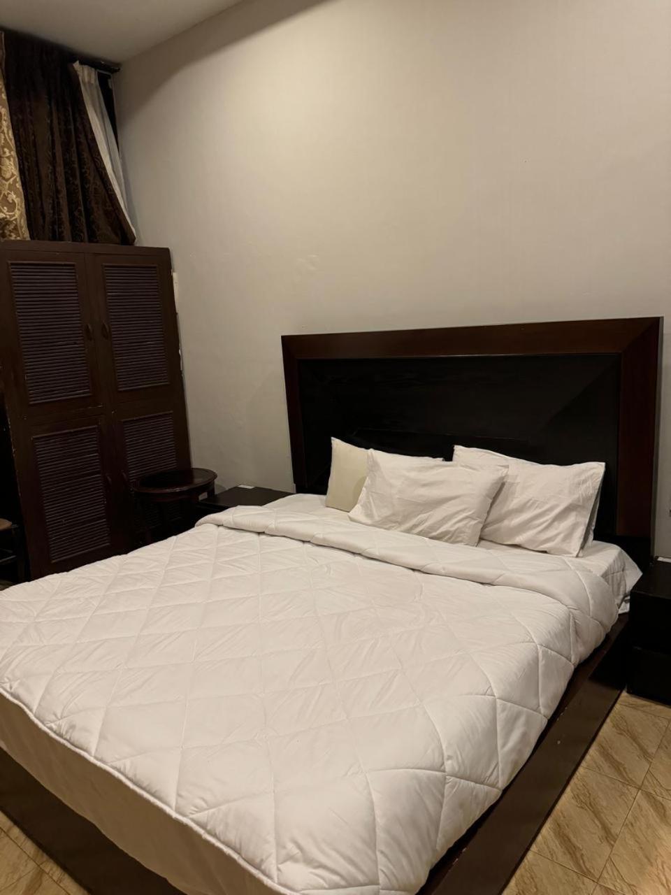Casa Blanca Boutique Guest House Islamabad Ngoại thất bức ảnh
