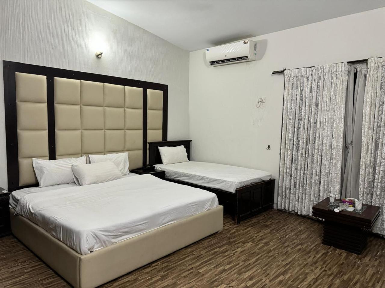 Casa Blanca Boutique Guest House Islamabad Ngoại thất bức ảnh